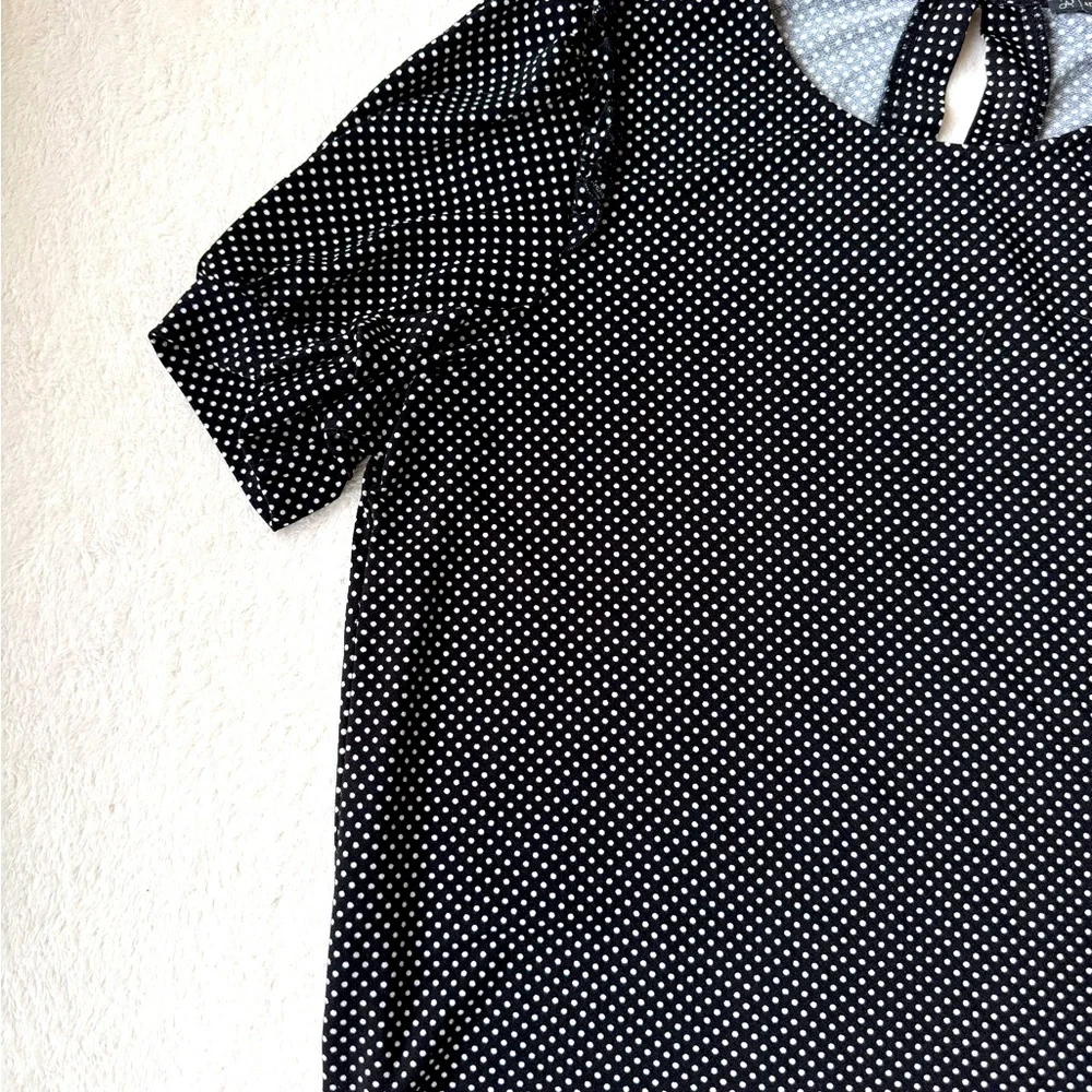 Adrianna Papell Polka Dot Blouse Size M Black Puff Sleeve Chic Top - Picture 3 of 15